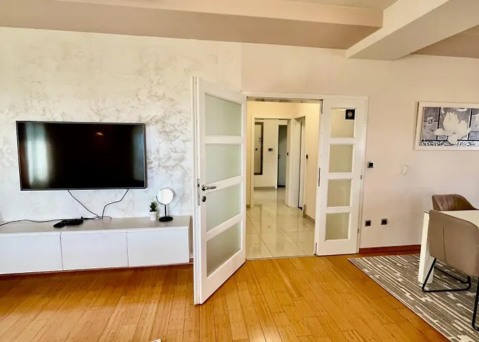 Apartments Lupe
